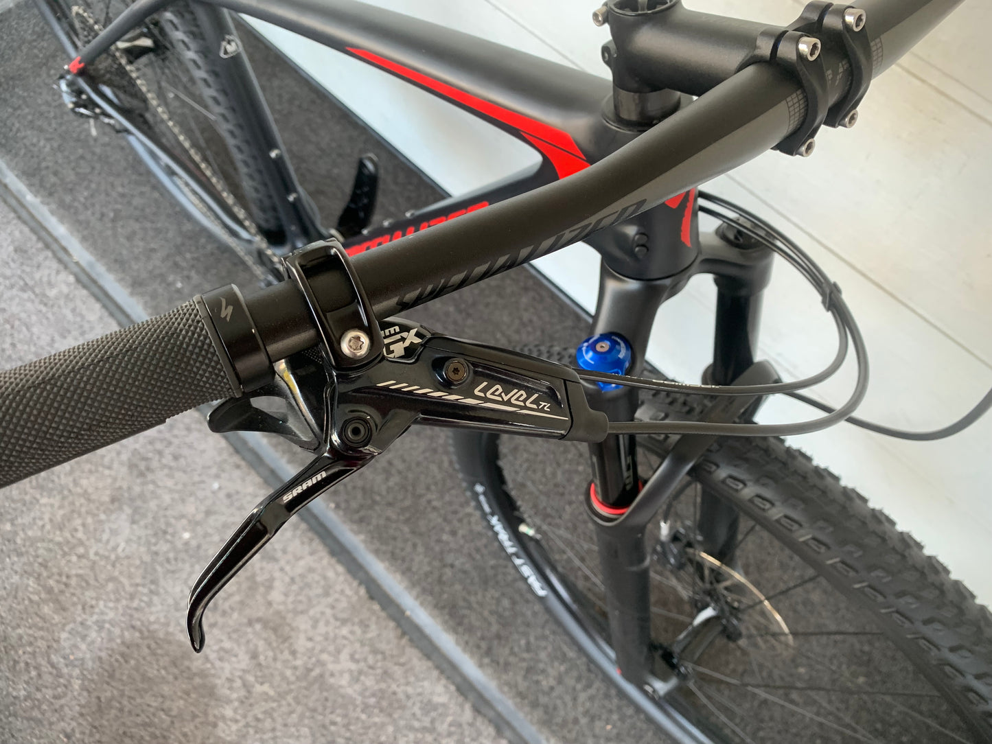 Rower górski Specialized Epic Carbon koła 29